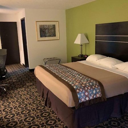 Travelodge By Wyndham Torrington Buitenkant foto